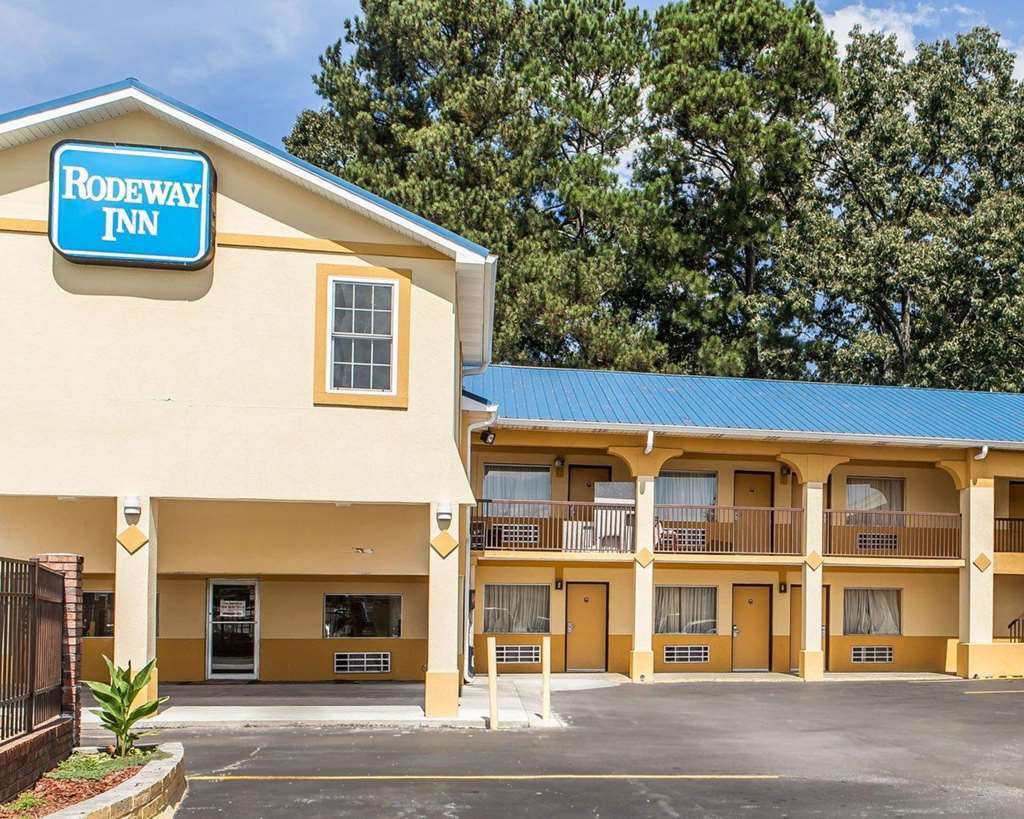 Days Inn By Wyndham Calhoun Ga I-75 And Us-41 Exterior photo